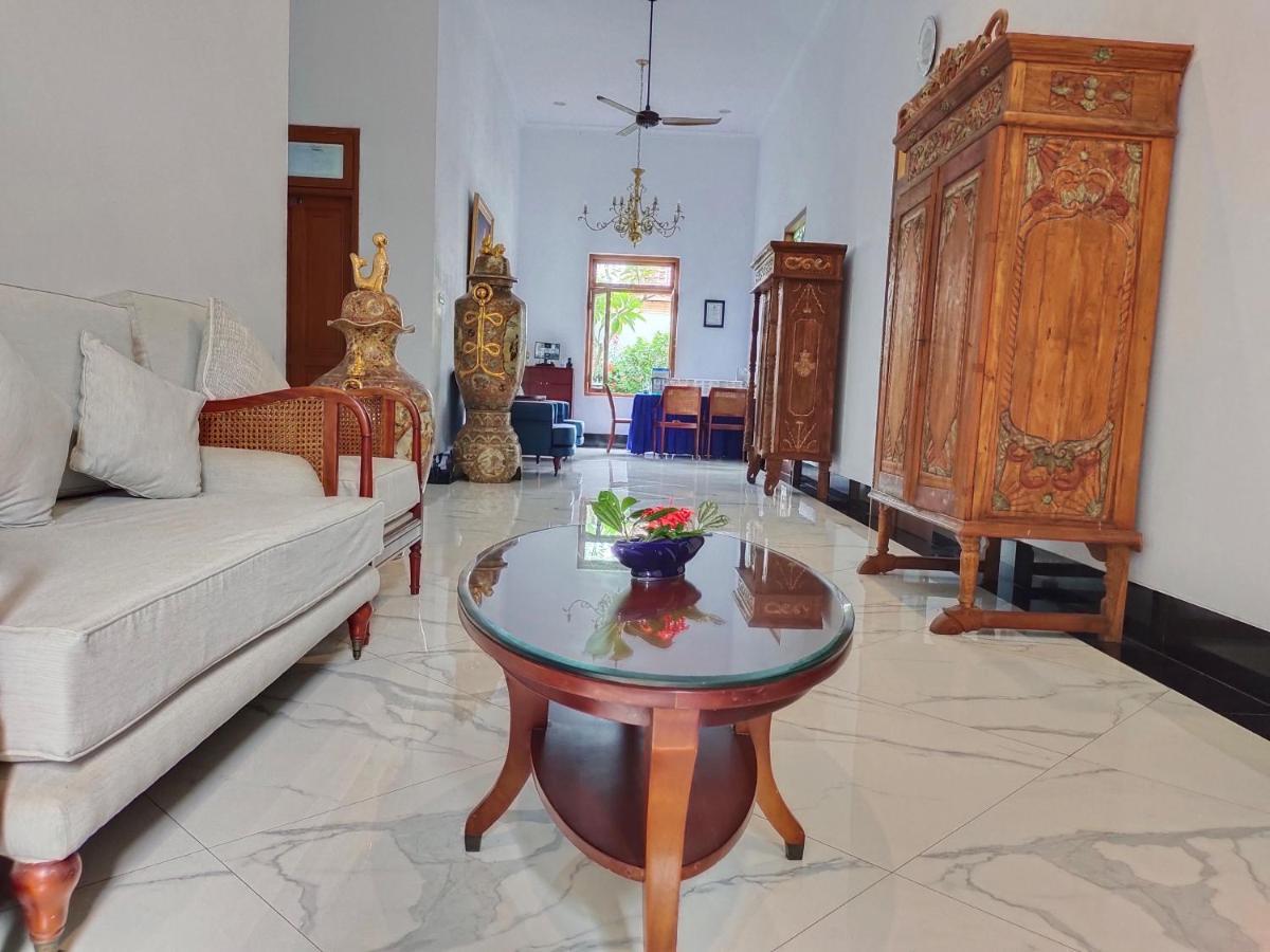Hotel Griya Asih Yogyakarta Esterno foto